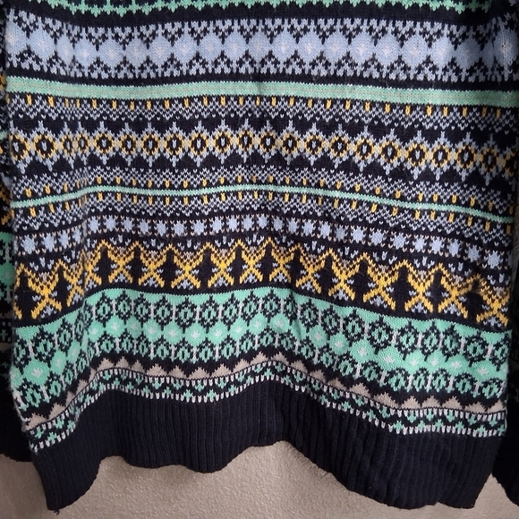 New York & Co. Patterned Sweater With A Mock Neckĺ - Picture 3 of 11